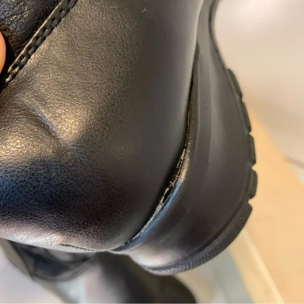 Khombu Bungee Women's Insulated Waterproof Black Leather Boots Size 9